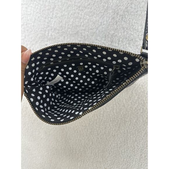 GAP Black Genuine Leather Wristlet - Picture 6 of 9